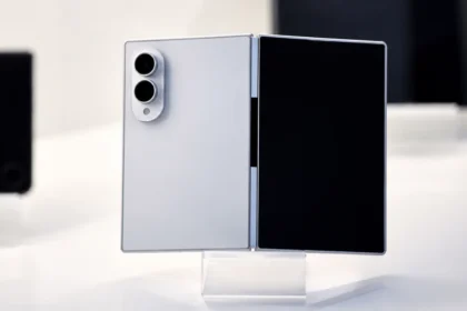 Galaxy Z Fold 8