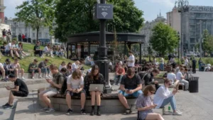 Публичный Wi-Fi в России: чем он опасен и как пользоваться безопасно