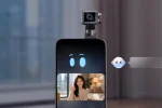 Honor Robot Phone с выдвинутой камерой на роботизированном подвесе