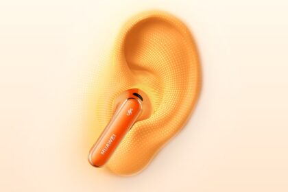 Наушники Huawei FreeBuds 7 оранжевого цвета