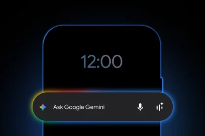 Панель Ask Google Gemini на экране Android-смартфона