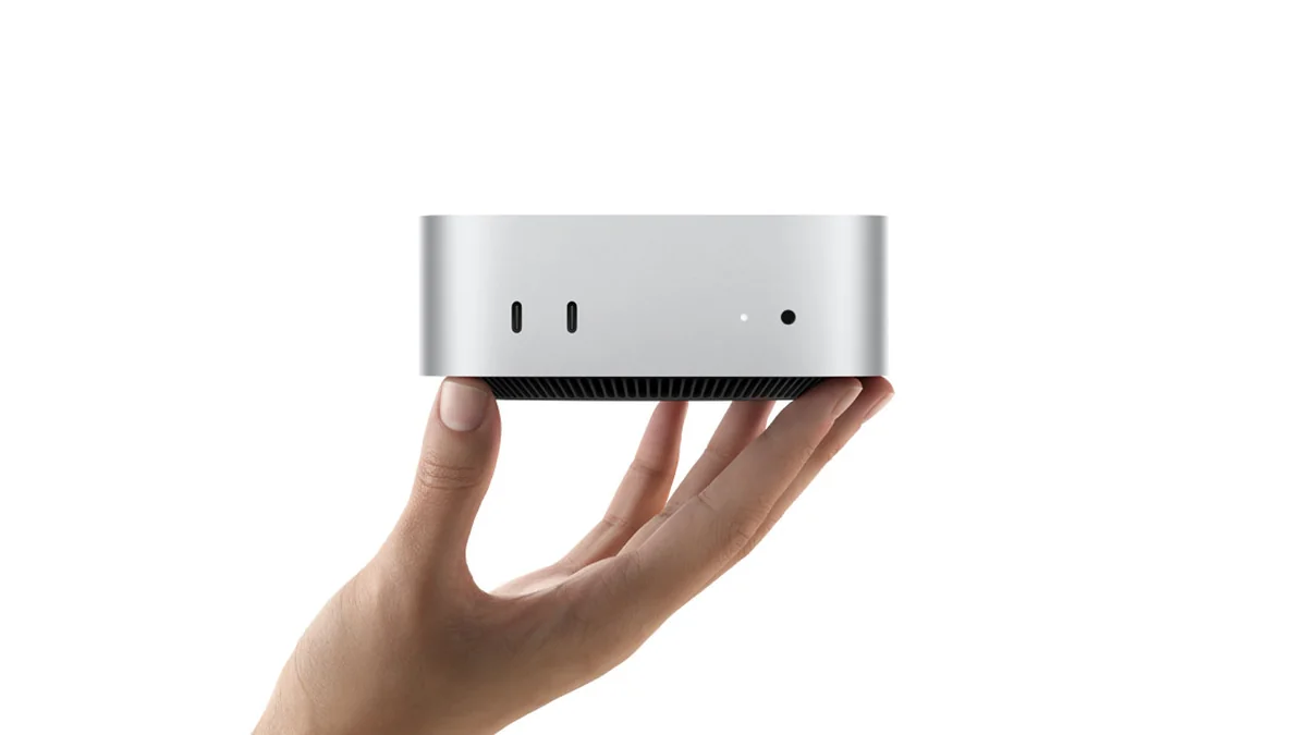 Mac mini на ладони