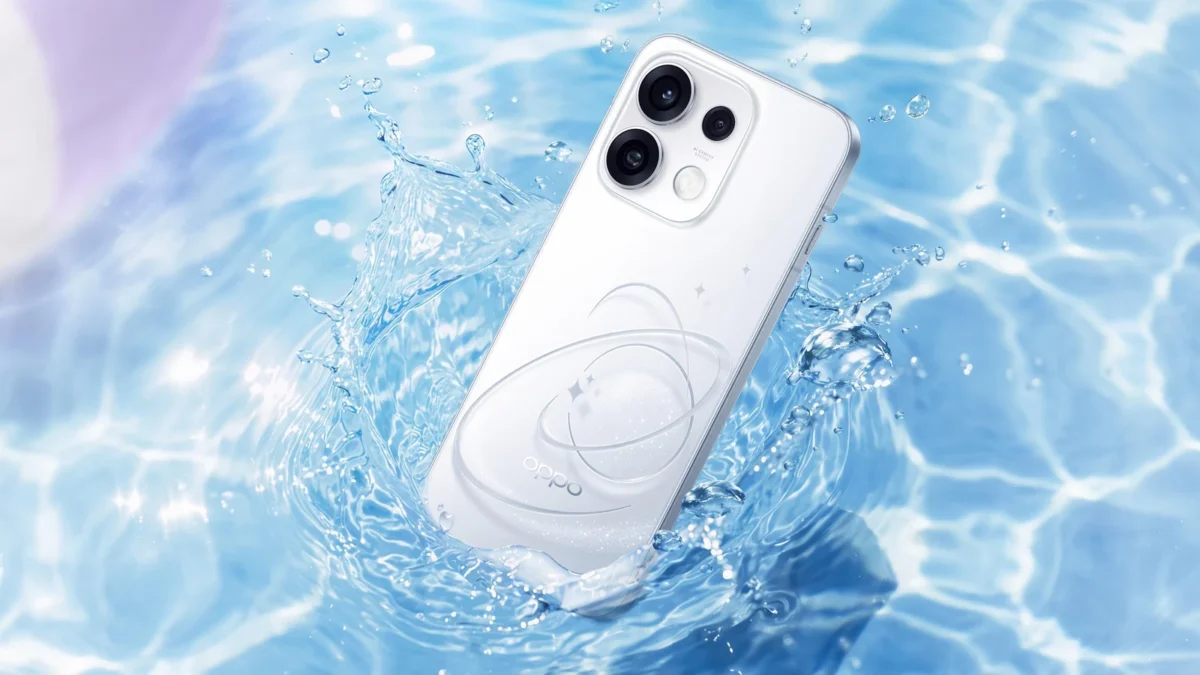 Oppo Reno 16 Pro в белом цвете в воде — защита IP69K, иллюстрация OPPO