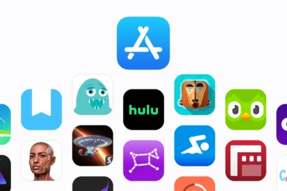 Иконка App Store на фоне значков приложений