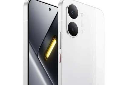 POCO X8 Pro Max в белом цвете