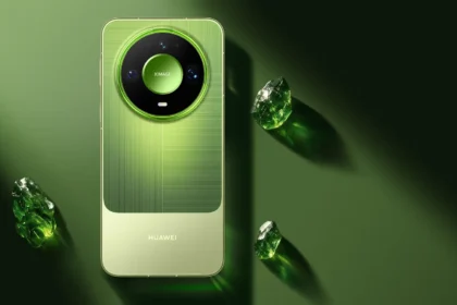 Huawei Mate 90 Pro Max в зелёном цвете, вид сзади