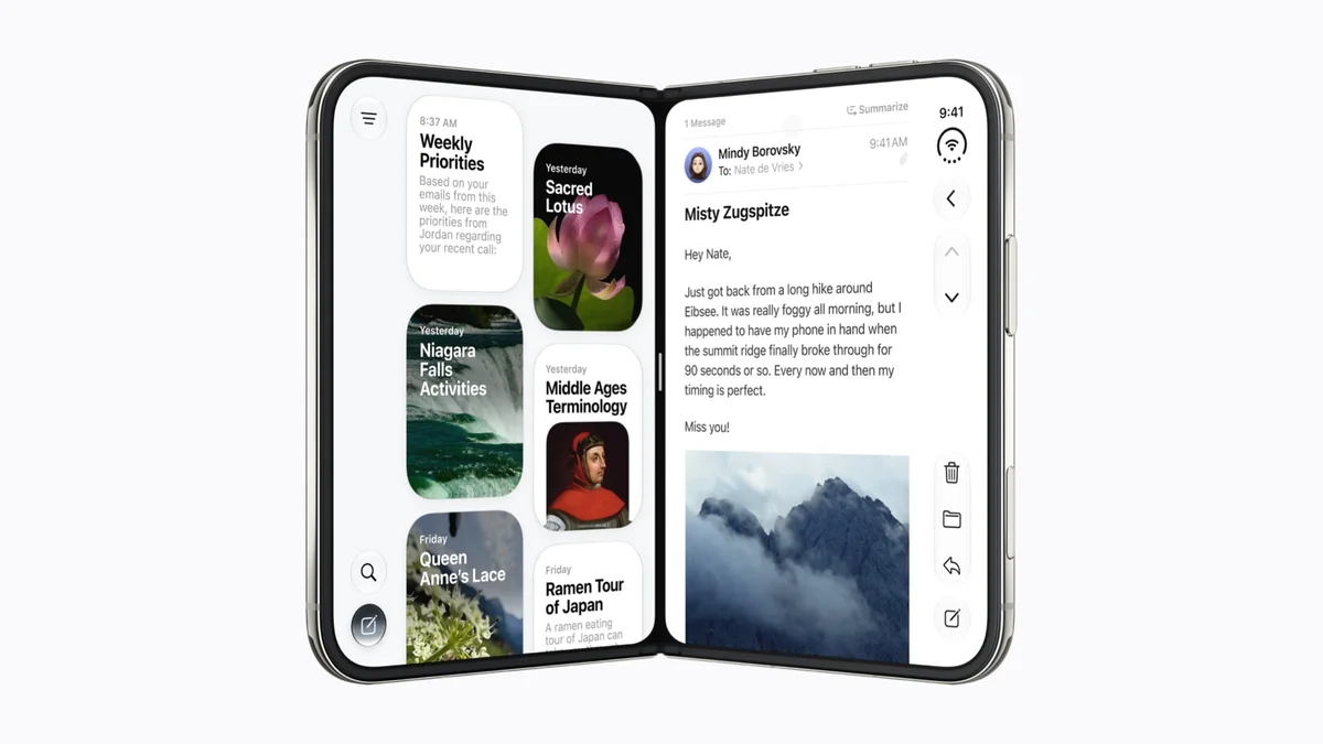 Два приложения рядом в режиме Split View на внутреннем экране iPhone Duo