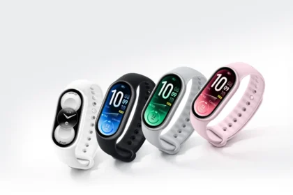Четыре браслета Xiaomi Smart Band 11 разных цветов — изображение Xiaomi