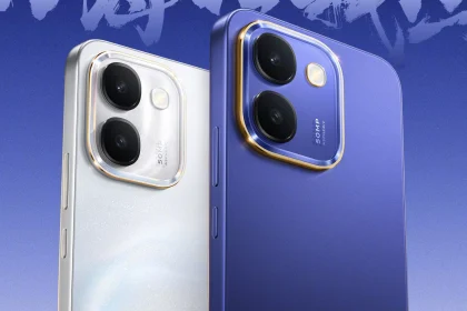 vivo Y600 в серебристом и синем цветах, вид на блок камер